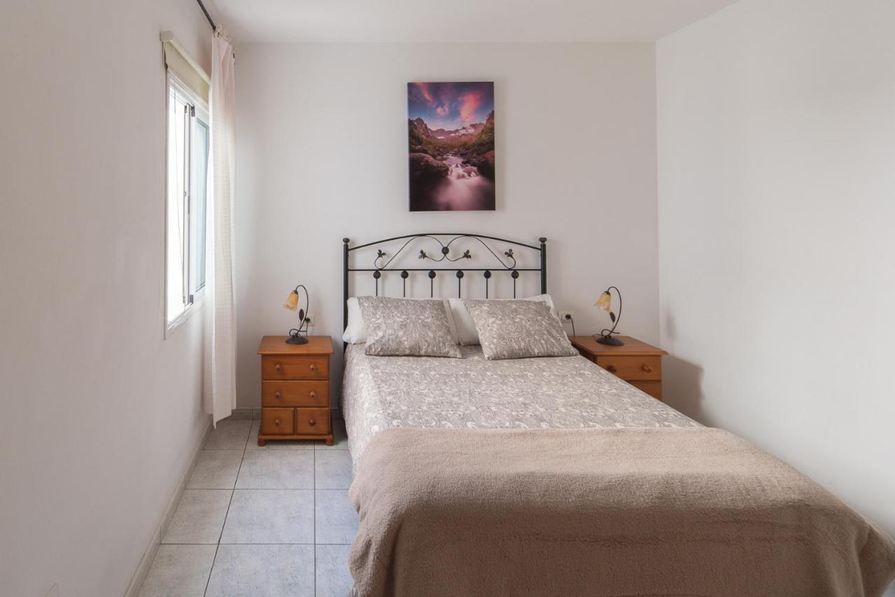 Apartamentos Leomar I ロス・ジャノス・デ・アリダネ エクステリア 写真